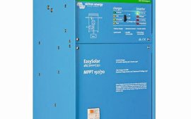 4649-O-victron-energy-easysolar-3000-levy-pohled.jpg